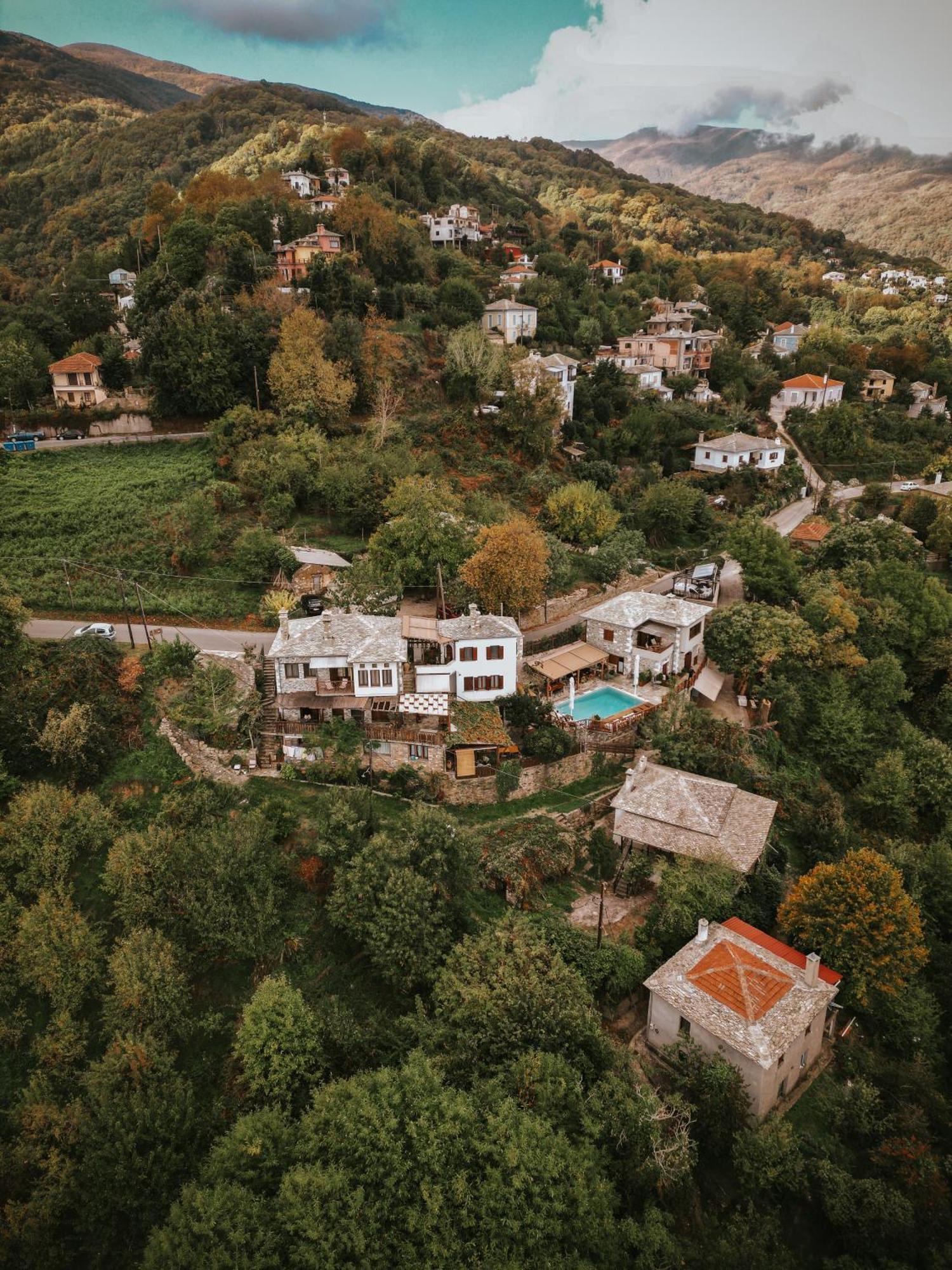 Adama Otel Mourésion Dış mekan fotoğraf